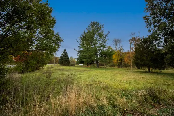 64196 Youngs Prairie Road, Constantine, MI 49042