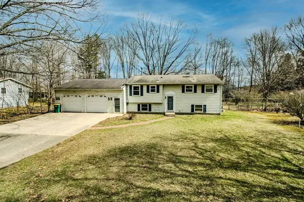 1705 S Shore Drive, Portage, MI 49002