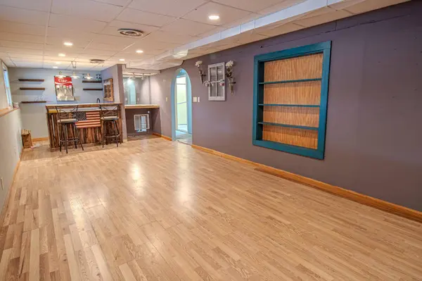 1705 S Shore Drive, Portage, MI 49002