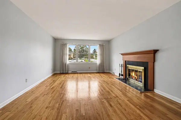 5215 Grosse Pointe Street, Portage, MI 49024