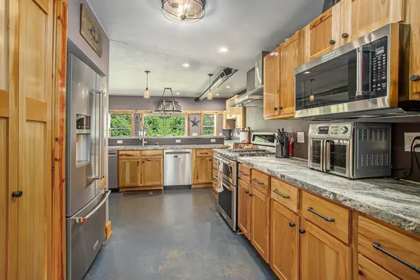 23521 Struwin Road, Battle Creek, MI 49017