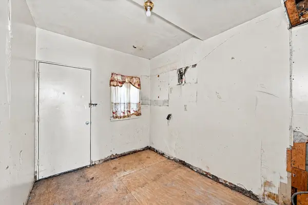 2712 N Orianna St, Philadelphia, PA 19133-3123