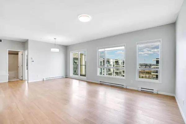 220 Seton GRV SE #3402, Calgary, AB T3M 3T1