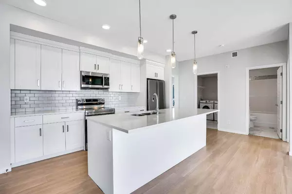 220 Seton GRV SE #3402, Calgary, AB T3M 3T1