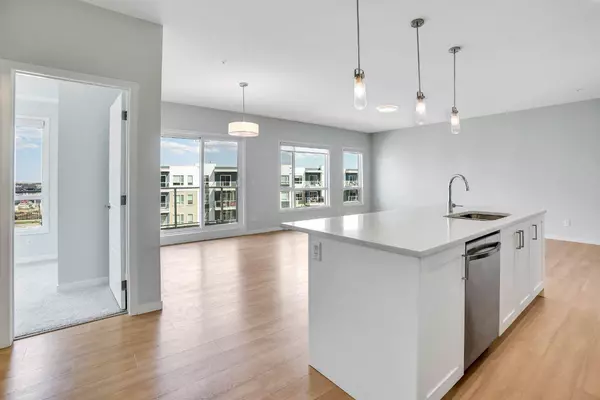 220 Seton GRV SE #3402, Calgary, AB T3M 3T1