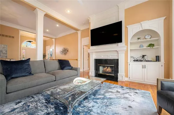 7504 W 149th ST, Overland Park, KS 66223