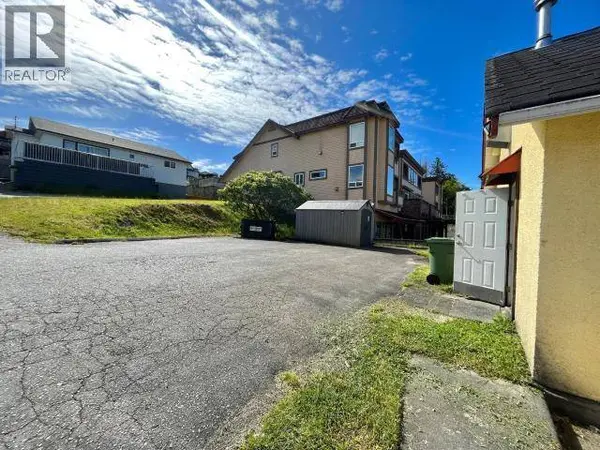 4680 MARINE AVE, Powell River, BC