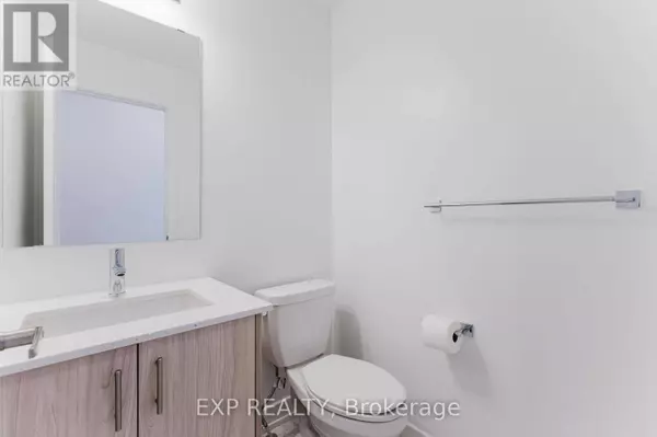 6042 DAVID WEINS STREET, Ottawa, ON K2S2Y3