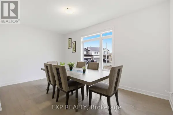 137 SHELLERIGHT STREET, Ottawa, ON K2M0N9