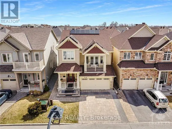 215 RIVERTREE STREET, Ottawa, ON K2M0J4