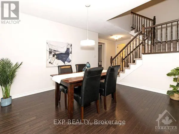 215 RIVERTREE STREET, Ottawa, ON K2M0J4