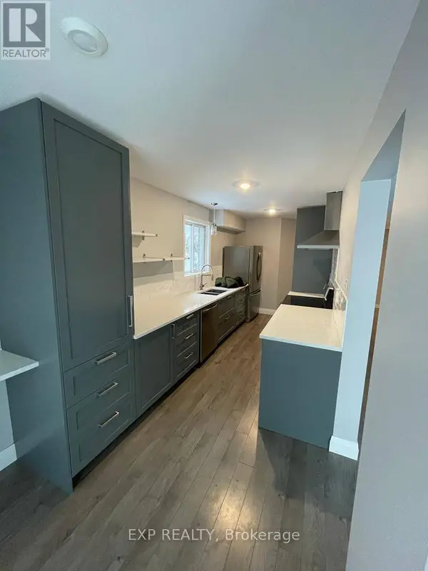 203 THORNBURY CRESCENT, Ottawa, ON K2G6B9