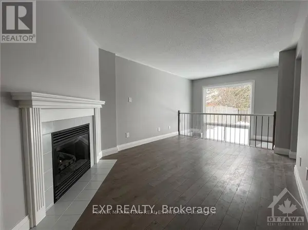 203 THORNBURY CRESCENT, Ottawa, ON K2G6B9