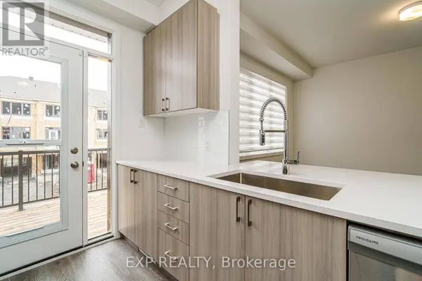 51 STITCH MEWS, Ottawa, ON K0A2Z0