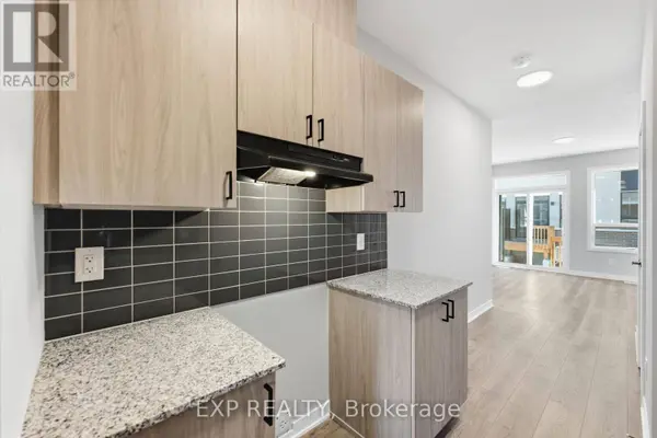 1457 CERCEAU PRIVATE, Ottawa, ON K1W0Y4