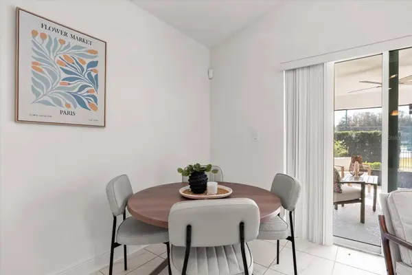 30433 ISLAND CLUB DR, Tavares, FL 32778