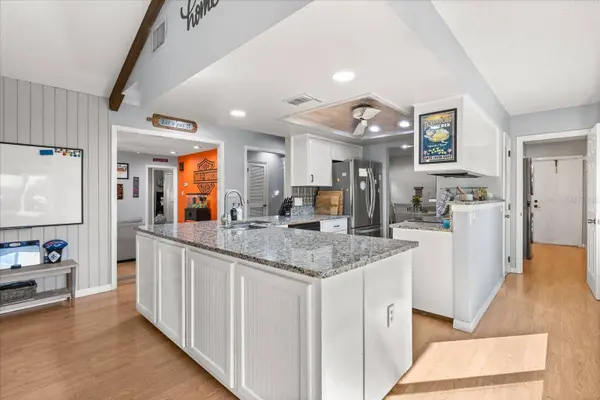 333 FOREST RD, Mount Dora, FL 32757