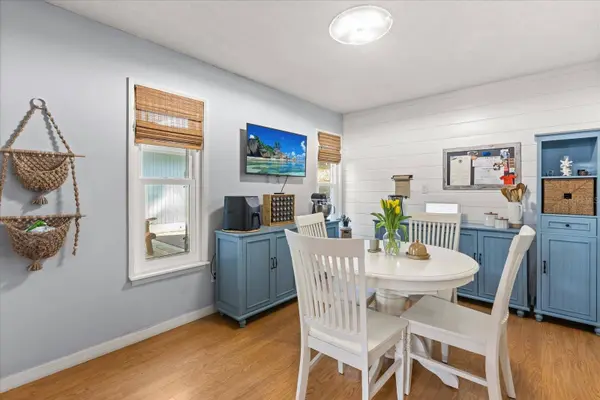 333 FOREST RD, Mount Dora, FL 32757