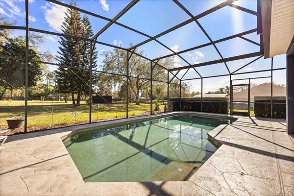 7624 LAKE ANGELINA DR, Mount Dora, FL 32757