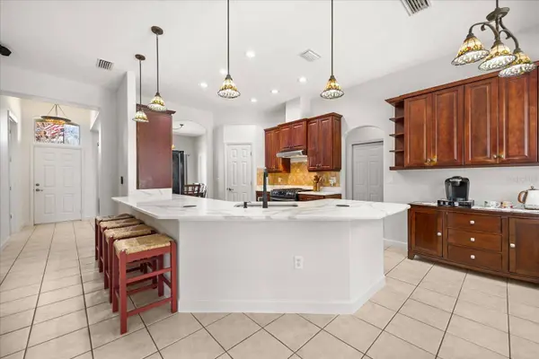 7624 LAKE ANGELINA DR, Mount Dora, FL 32757