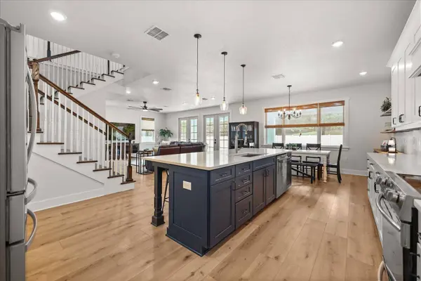 21709 HIDDEN CREEK LN, Mount Dora, FL 32757