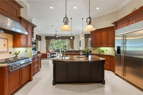 26010 ESTATES RIDGE DR, Sorrento, FL 32776