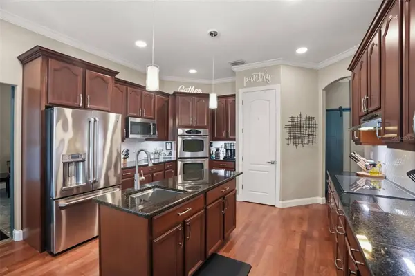 15828 CHESTNUT LN, Tavares, FL 32778