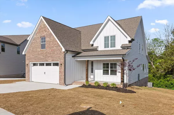 210 Arthur LN, Cleveland, TN 37312