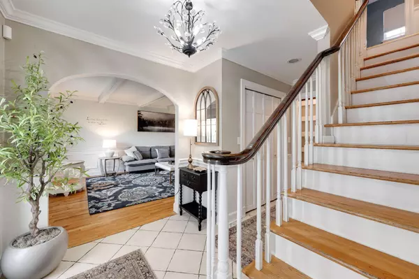 7010 Fairington CIR, Hixson, TN 37343