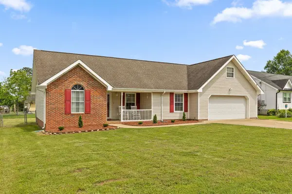 93 Pepper Corn LN, Rossville, GA 30741