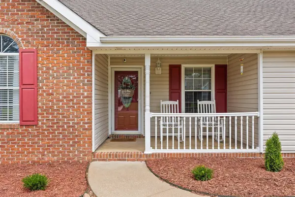 93 Pepper Corn LN, Rossville, GA 30741