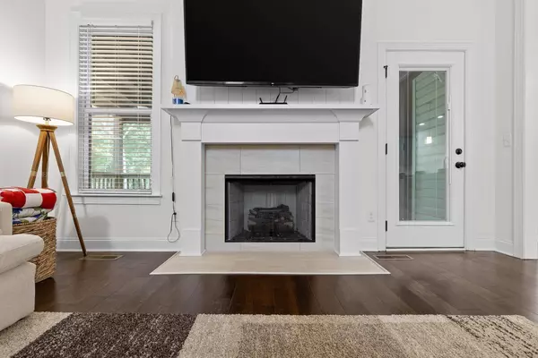 6434 Satjanon DR, Ooltewah, TN 37363