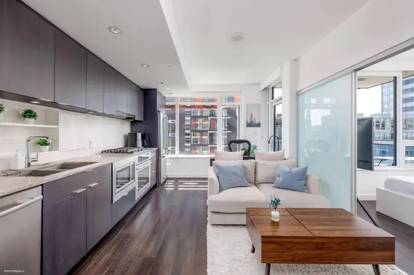 161 E 1st ST #607, Vancouver, BC V6A 0G1