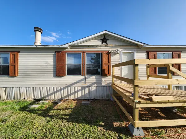 441 Quail Chase Dr, Decatur, TX 76234-7813