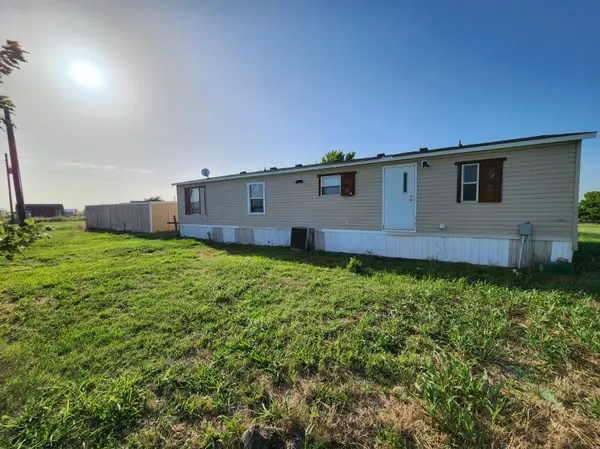 441 Quail Chase Dr, Decatur, TX 76234-7813