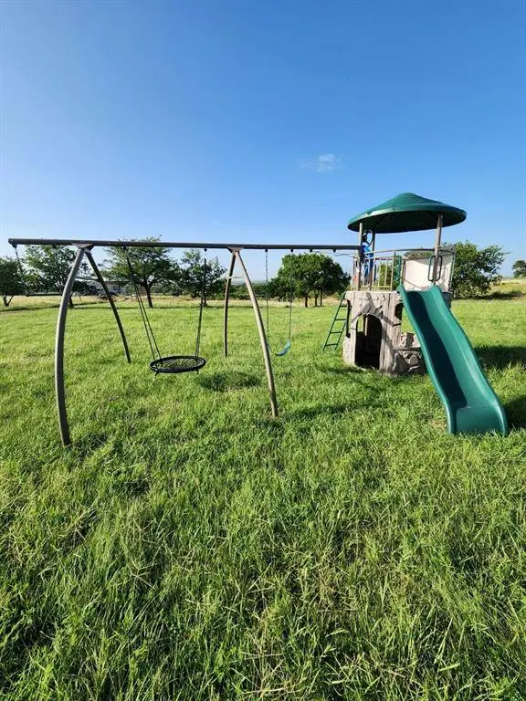 441 Quail Chase Drive, Decatur, TX 76234
