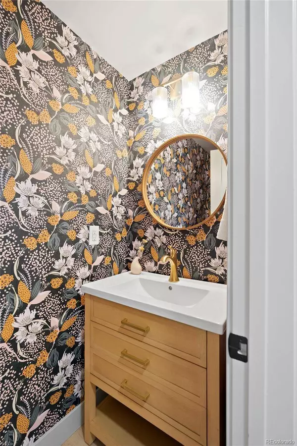 3930 S Spruce ST, Denver, CO 80237