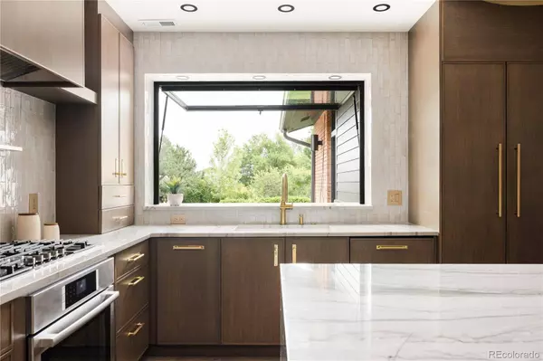 5030 Aspen DR, Littleton, CO 80123