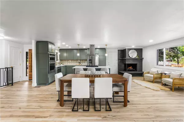 7120 S Sheridan CT, Littleton, CO 80128