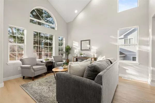 9078 White Pelican WAY, Littleton, CO 80126