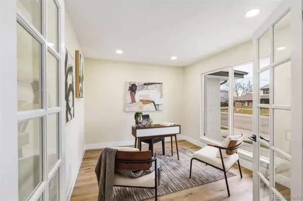 6708 W Portland AVE, Littleton, CO 80128