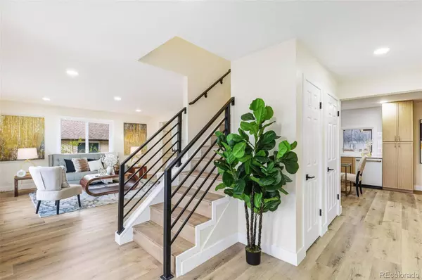 6708 W Portland AVE, Littleton, CO 80128