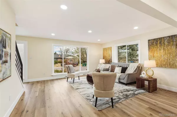 6708 W Portland AVE, Littleton, CO 80128