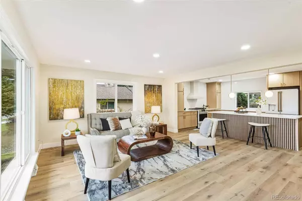 6708 W Portland AVE, Littleton, CO 80128