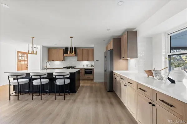 7604 S Datura CIR, Littleton, CO 80120