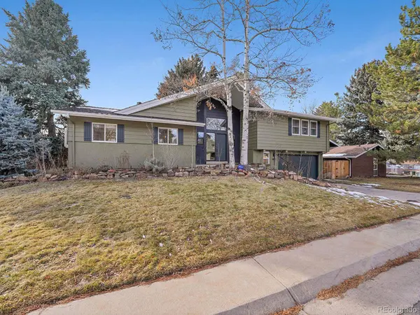 6849 S Elizabeth CIR, Centennial, CO 80122