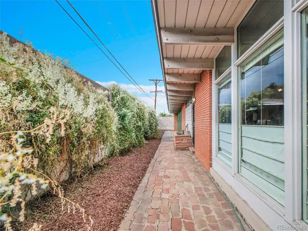 4677 E Hampden AVE, Denver, CO 80222