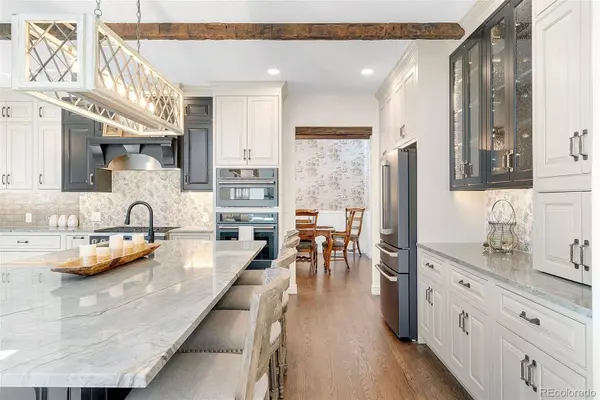 10049 Wyecliff DR, Highlands Ranch, CO 80126
