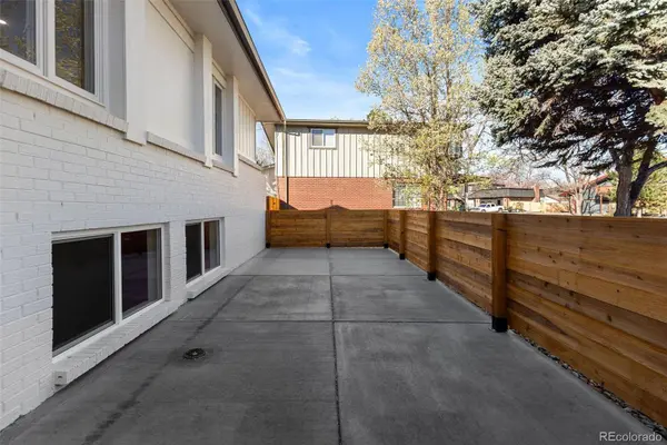 5366 W Portland DR, Littleton, CO 80128