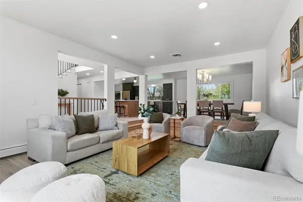 4043 S Olive ST, Denver, CO 80237